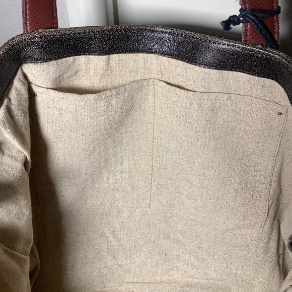 MUXO Distressed Black Leather Weekender Tote - Picture 9 of 13